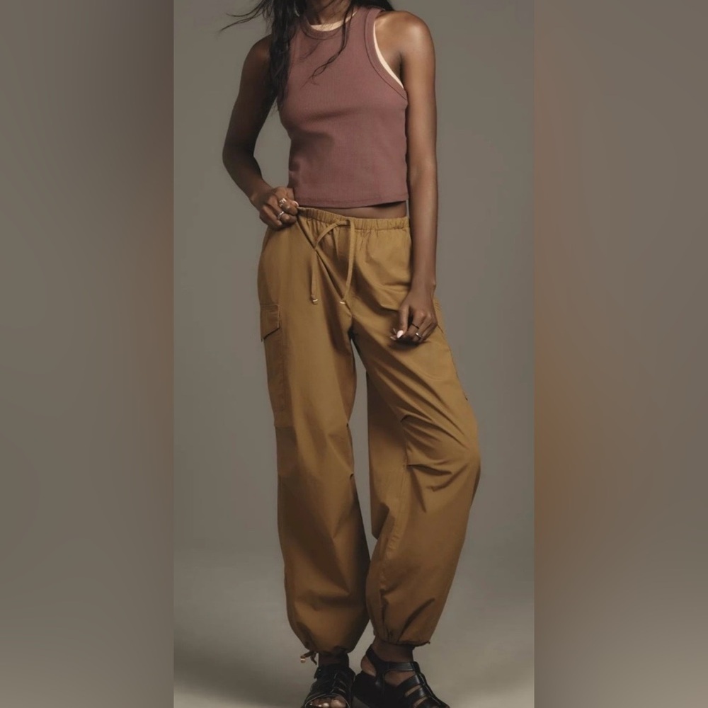 Pilcro Relaxed Cargo Track Pants in Tan